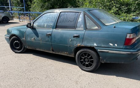 Daewoo Nexia I рестайлинг, 2003 год, 80 000 рублей, 4 фотография