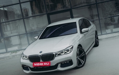 BMW 7 серия, 2015 год, 4 199 000 рублей, 4 фотография