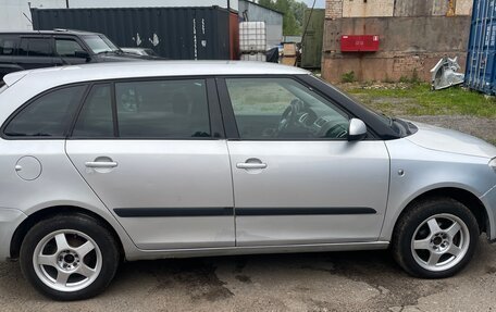 Skoda Fabia II, 2009 год, 380 000 рублей, 6 фотография