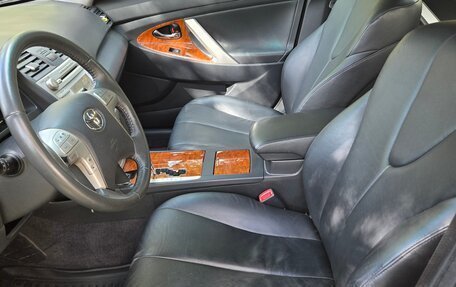 Toyota Camry, 2011 год, 1 650 000 рублей, 6 фотография