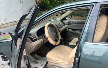 Toyota Camry V40, 2002 год, 820 000 рублей, 2 фотография