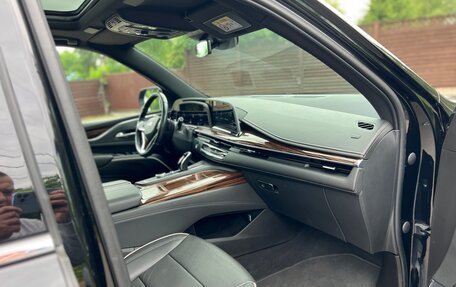 Cadillac Escalade V, 2021 год, 9 990 000 рублей, 7 фотография