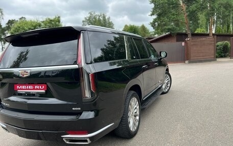 Cadillac Escalade V, 2021 год, 9 990 000 рублей, 3 фотография