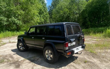 Nissan Patrol, 1993 год, 870 000 рублей, 3 фотография