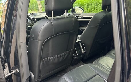 Porsche Cayenne III, 2013 год, 2 650 000 рублей, 17 фотография