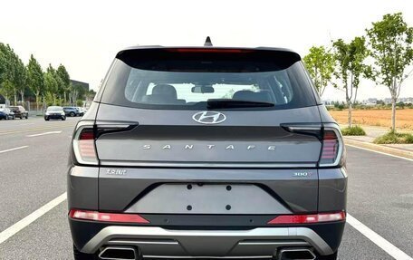 Hyundai Santa Fe IV, 2022 год, 2 090 000 рублей, 10 фотография