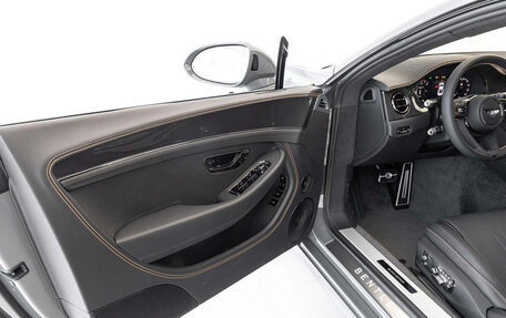 Bentley Continental GT, 2025 год, 39 999 992 рублей, 19 фотография