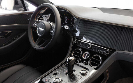 Bentley Continental GT, 2025 год, 39 999 992 рублей, 7 фотография