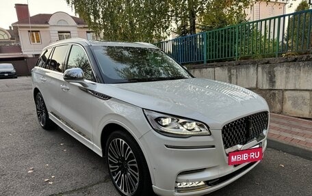Lincoln Aviator II, 2020 год, 4 999 990 рублей, 2 фотография