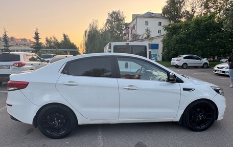 KIA Rio III рестайлинг, 2015 год, 900 000 рублей, 7 фотография