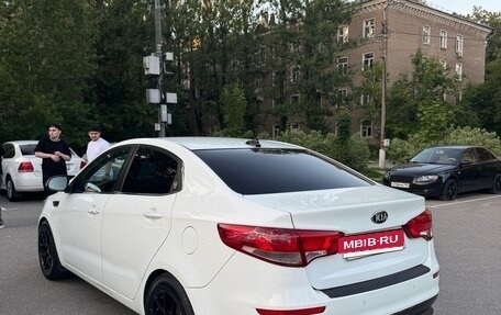 KIA Rio III рестайлинг, 2015 год, 900 000 рублей, 4 фотография