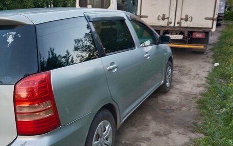 Toyota Wish II, 2005 год, 235 000 рублей, 4 фотография
