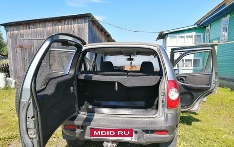 Chevrolet Niva I рестайлинг, 2011 год, 549 000 рублей, 8 фотография