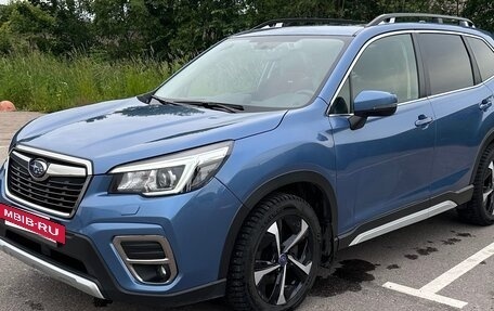 Subaru Forester, 2019 год, 3 250 000 рублей, 6 фотография
