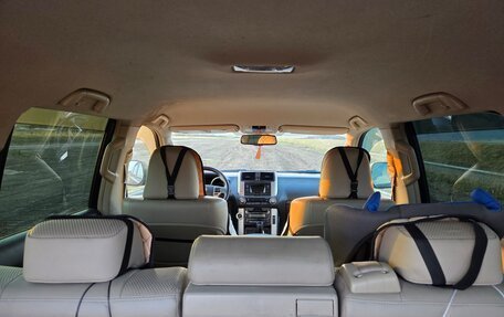 Toyota Land Cruiser Prado 150 рестайлинг 2, 2010 год, 3 300 000 рублей, 6 фотография