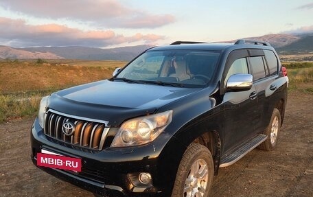 Toyota Land Cruiser Prado 150 рестайлинг 2, 2010 год, 3 300 000 рублей, 2 фотография