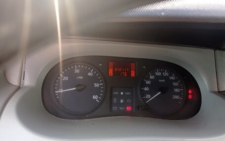 Renault Trafic, 2005 год, 1 350 000 рублей, 5 фотография