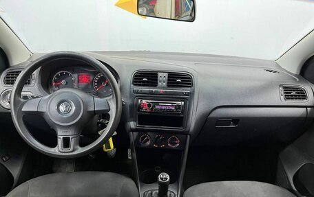 Volkswagen Polo VI (EU Market), 2011 год, 770 000 рублей, 9 фотография