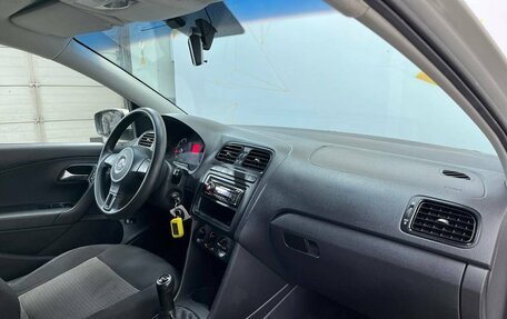 Volkswagen Polo VI (EU Market), 2011 год, 770 000 рублей, 12 фотография