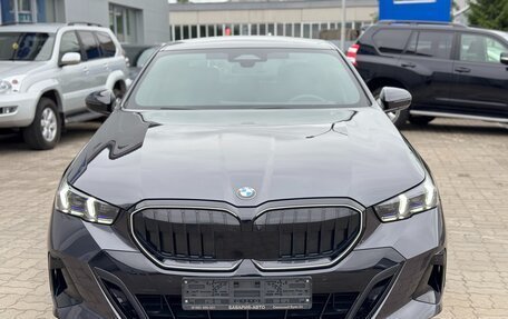 BMW 5 серия, 2024 год, 7 500 000 рублей, 2 фотография