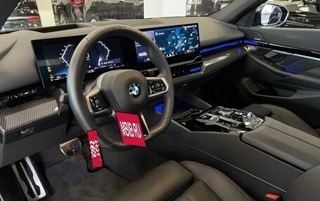 BMW 5 серия, 2024 год, 7 500 000 рублей, 11 фотография