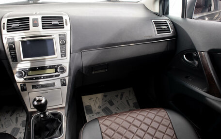 Toyota Avensis III рестайлинг, 2012 год, 1 149 000 рублей, 22 фотография