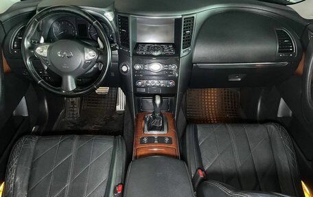 Infiniti FX II, 2013 год, 1 949 000 рублей, 20 фотография