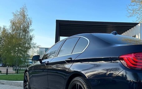 BMW 5 серия, 2016 год, 2 000 000 рублей, 8 фотография