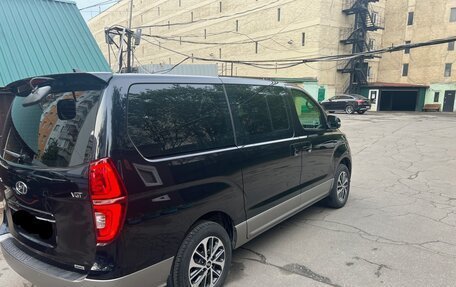 Hyundai Grand Starex Grand Starex I рестайлинг 2, 2020 год, 5 500 000 рублей, 8 фотография