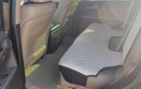 Toyota Land Cruiser 200, 2010 год, 3 800 000 рублей, 12 фотография