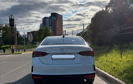 Hyundai Solaris II рестайлинг, 2021 год, 1 720 000 рублей, 4 фотография