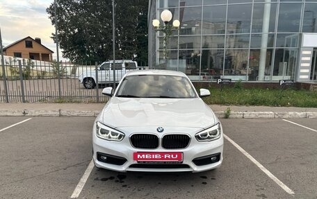 BMW 1 серия, 2018 год, 2 500 000 рублей, 4 фотография