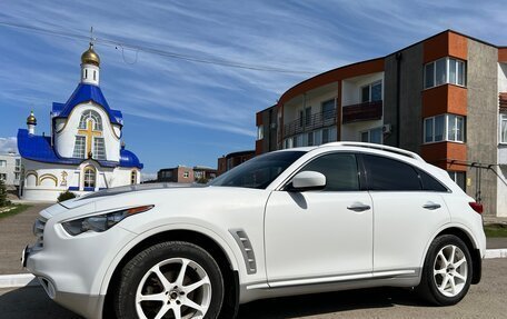 Infiniti FX II, 2010 год, 1 850 000 рублей, 2 фотография