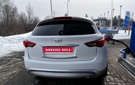 Infiniti FX II, 2010 год, 1 850 000 рублей, 12 фотография