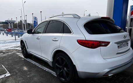 Infiniti FX II, 2010 год, 1 850 000 рублей, 13 фотография