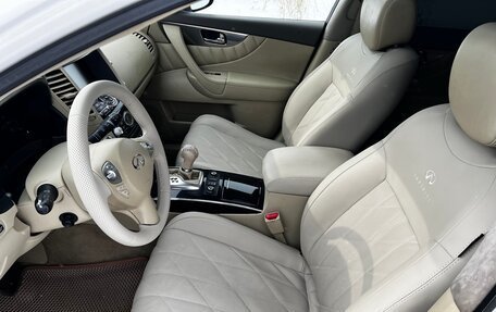 Infiniti FX II, 2010 год, 1 850 000 рублей, 14 фотография