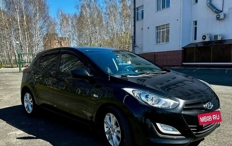 Hyundai i30 II рестайлинг, 2012 год, 1 150 000 рублей, 2 фотография