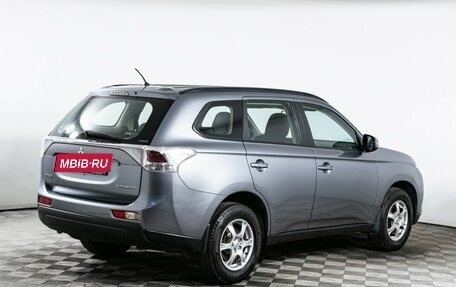 Mitsubishi Outlander III рестайлинг 3, 2012 год, 1 211 000 рублей, 5 фотография