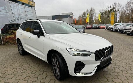 Volvo XC60 II, 2025 год, 8 890 000 рублей, 3 фотография