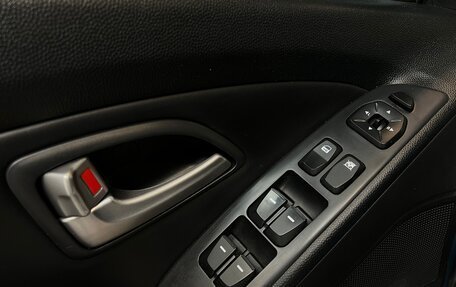 Hyundai ix35 I рестайлинг, 2012 год, 1 340 000 рублей, 18 фотография