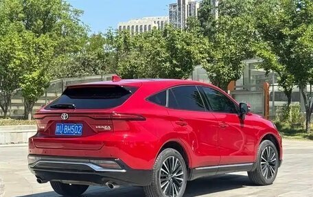 Toyota Venza, 2022 год, 3 500 000 рублей, 6 фотография