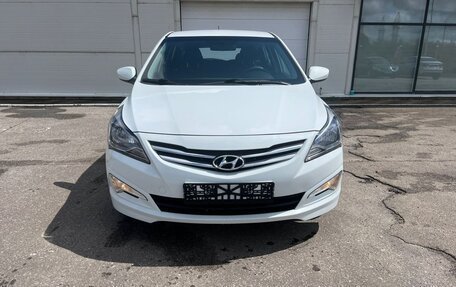 Hyundai Solaris II рестайлинг, 2016 год, 1 099 000 рублей, 2 фотография