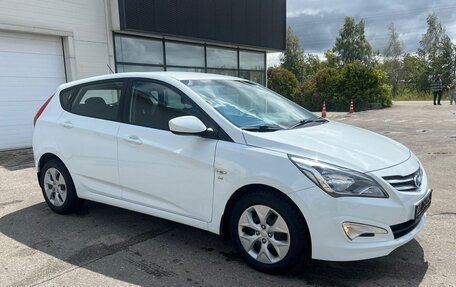 Hyundai Solaris II рестайлинг, 2016 год, 1 099 000 рублей, 3 фотография