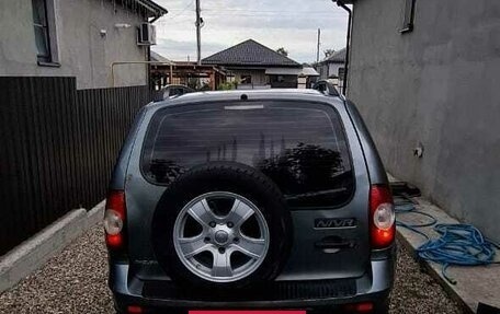 Chevrolet Niva I рестайлинг, 2012 год, 450 000 рублей, 4 фотография