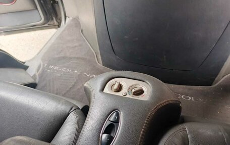 Lincoln Navigator, 2005 год, 1 150 000 рублей, 14 фотография