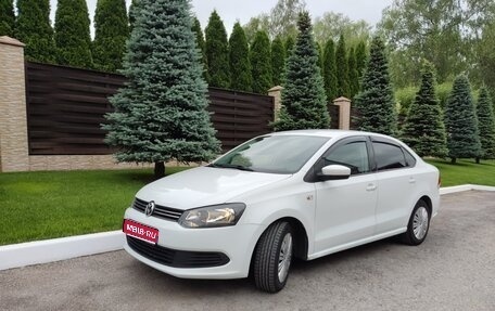 Volkswagen Polo VI (EU Market), 2015 год, 920 000 рублей, 1 фотография