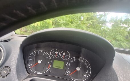 Ford Fiesta, 2006 год, 340 000 рублей, 3 фотография