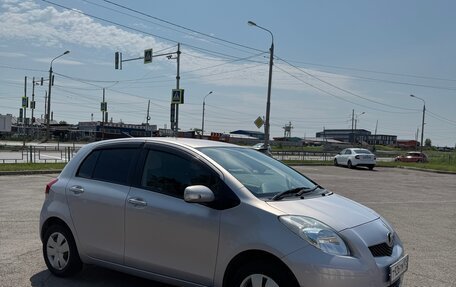 Toyota Vitz, 2008 год, 650 000 рублей, 3 фотография