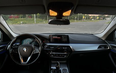 BMW 5 серия, 2018 год, 2 350 000 рублей, 24 фотография