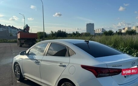 Hyundai Solaris II рестайлинг, 2018 год, 1 550 000 рублей, 11 фотография